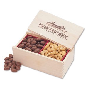 Mild Chocolate almonds and fresh cashews in branded box. Item No.18-47 48-95 96-479 480+ K120EXPRESS3
